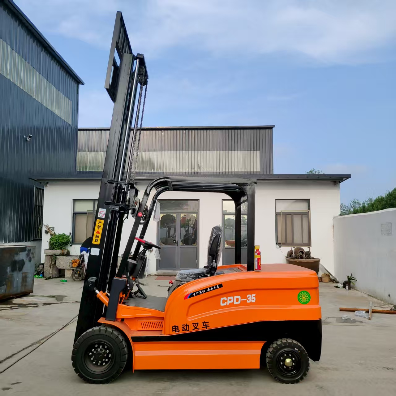 Electric Forklift Pallet Stack - Heavy Equipment Tires incelemesi ve fiyatı